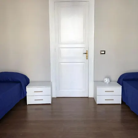 Casa Via Trieste Lägenhet Patti
